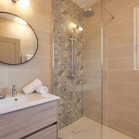 Appartement Brise Marine Piscine St Tropez Ii *