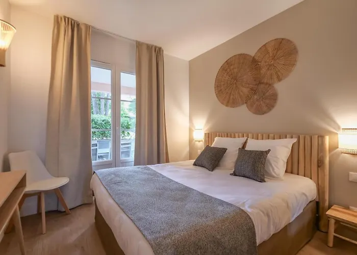 Appartement Brise Marine Piscine St Tropez Ii *